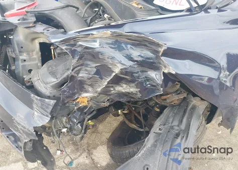 2011 Honda Pilot Touring z USA, uszkodzony, nr VIN 5FNYF4H99BB087297